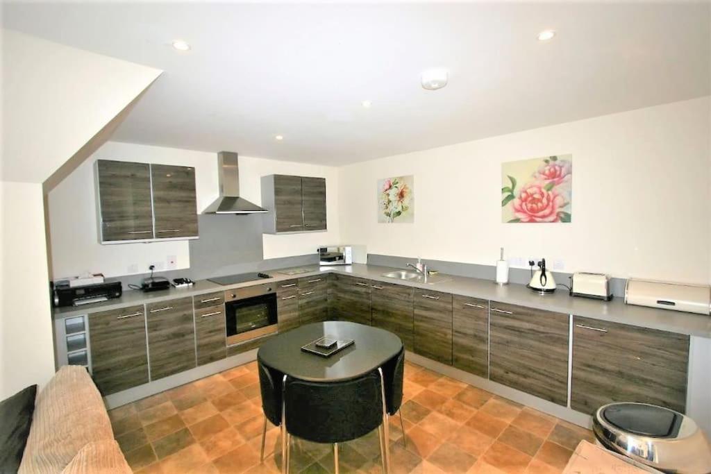 Beautiful Loch Side Apartment With Panoramic Views Fort William Zewnętrze zdjęcie